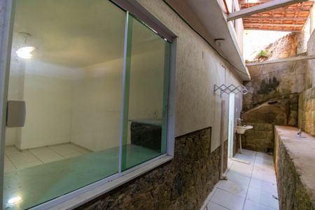 Casa de condomínio para alugar com 250m², 5 quartos e 2 vagasÁrea de Serviço