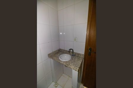 Casa de condomínio para alugar com 250m², 5 quartos e 2 vagasBanheiro da Suíte 1