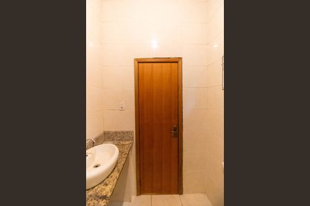 Casa de condomínio para alugar com 250m², 5 quartos e 2 vagasBanheiro da Suíte 3