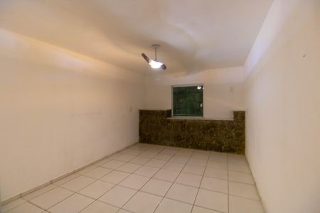 Casa de condomínio para alugar com 250m², 5 quartos e 2 vagasQuarto 1