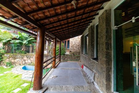 Casa de condomínio para alugar com 250m², 5 quartos e 2 vagasVaranda da Sala