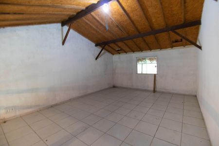 Casa de condomínio para alugar com 250m², 5 quartos e 2 vagasMezanino