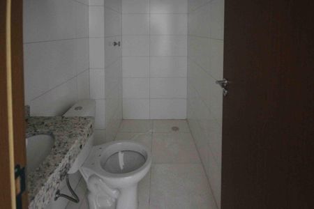 Studio para alugar com 30m², 1 quarto e sem vaga Studio para alugar com 30m², 1 quarto e sem vagaBanheiro