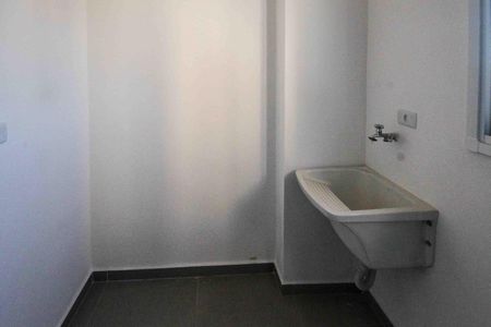 Studio para alugar com 30m², 1 quarto e sem vaga Studio para alugar com 30m², 1 quarto e sem vagaÁrea de Serviço