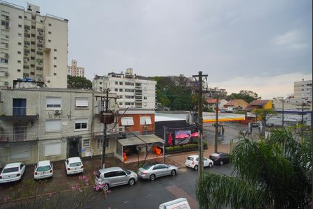 Vista da Sala de apartamento para alugar com 2 quartos, 79m² em São João, Porto Alegre
