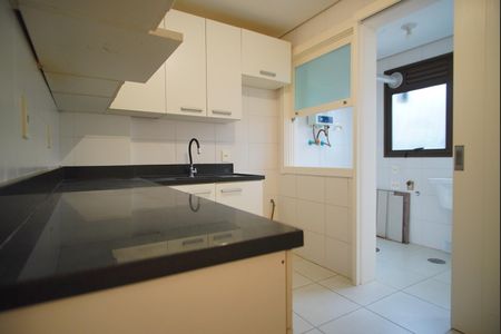 Apartamento para alugar com 79m², 2 quartos e 2 vagasCozinha