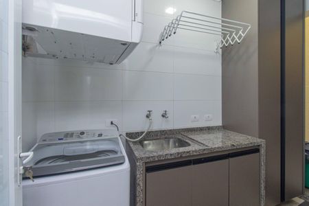 Casa à venda com 149m², 3 quartos e 3 vagas Casa à venda com 149m², 3 quartos e 3 vagasÁrea de Serviço