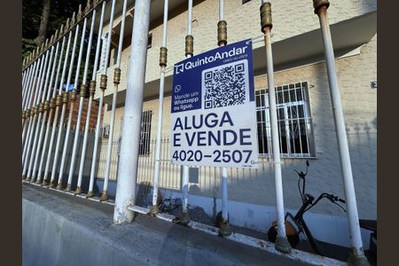 Apartamento para alugar com 90m², 2 quartos e sem vagaPlaca