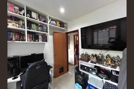 Apartamento para alugar com 90m², 2 quartos e sem vagaQuarto