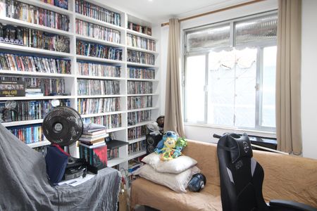 Apartamento para alugar com 90m², 2 quartos e sem vagaQuarto