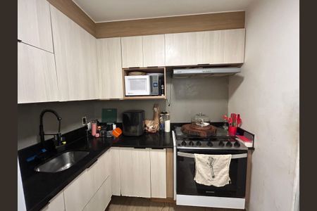 Apartamento para alugar com 90m², 2 quartos e sem vagaCozinha