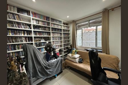 Apartamento para alugar com 90m², 2 quartos e sem vagaQuarto