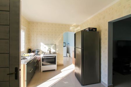 Casa à venda com 350m², 4 quartos e 4 vagas Casa à venda com 350m², 4 quartos e 4 vagasCozinha 1