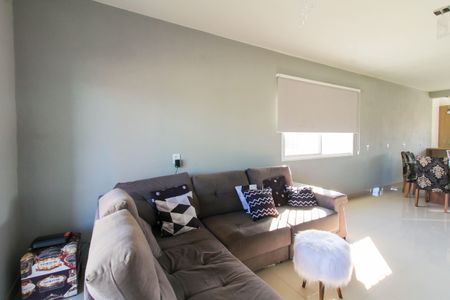 Casa à venda com 350m², 4 quartos e 4 vagas Casa à venda com 350m², 4 quartos e 4 vagasSala 2