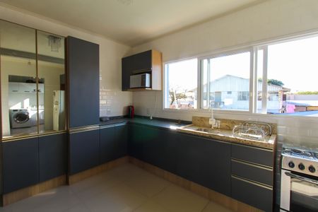 Casa à venda com 350m², 4 quartos e 4 vagas Casa à venda com 350m², 4 quartos e 4 vagasCozinha 2