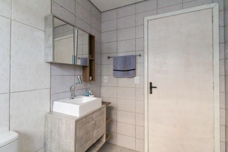 Casa à venda com 350m², 4 quartos e 4 vagas Casa à venda com 350m², 4 quartos e 4 vagasBanheiro Social