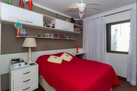 Apartamento à venda com 159m², 4 quartos e 2 vagas Apartamento à venda com 159m², 4 quartos e 2 vagasQuarto 2