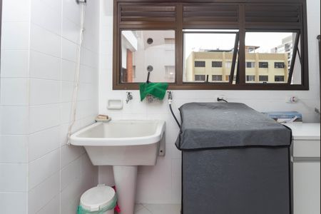 Apartamento à venda com 159m², 4 quartos e 2 vagas Apartamento à venda com 159m², 4 quartos e 2 vagasÁrea de Serviço