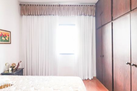 Casa para alugar com 272m², 3 quartos e 2 vagasQuarto 1