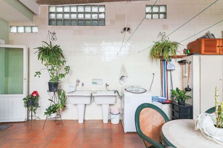 Casa para alugar com 272m², 3 quartos e 2 vagasLavanderia