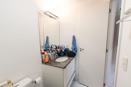 Apartamento à venda com 68m², 2 quartos e 1 vagaBanheiro da suíte 2