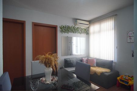 Apartamento à venda com 56m², 2 quartos e sem vagaSala