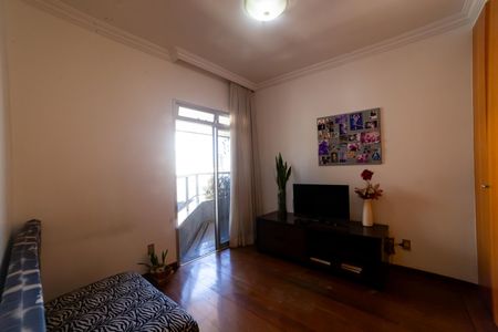 Apartamento à venda com 300m², 4 quartos e 4 vagas Apartamento à venda com 300m², 4 quartos e 4 vagasQuarto 2