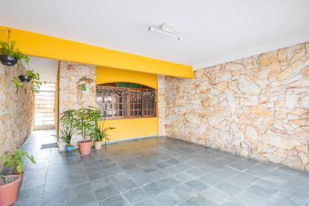 Casa à venda com 144m², 3 quartos e 2 vagas Casa à venda com 144m², 3 quartos e 2 vagasGaragem