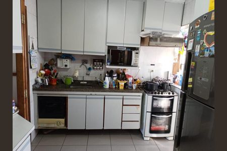 Apartamento à venda com 83m², 3 quartos e 1 vaga