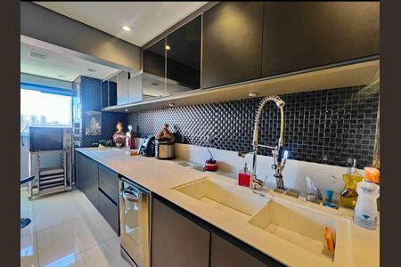 Apartamento à venda com 156m², 3 quartos e 3 vagas