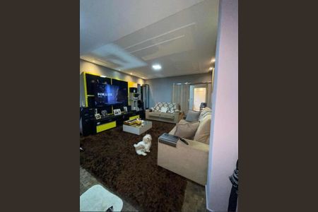 Casa à venda com 170m², 3 quartos e 5 vagas