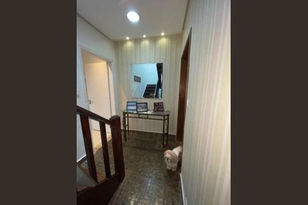 Casa à venda com 170m², 3 quartos e 5 vagas