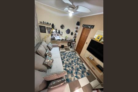 Casa à venda com 170m², 3 quartos e 5 vagas