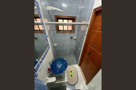 Casa à venda com 170m², 3 quartos e 5 vagas