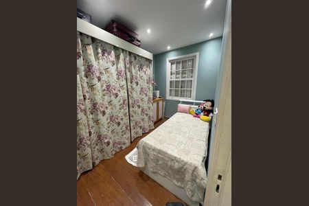 Casa à venda com 170m², 3 quartos e 5 vagas