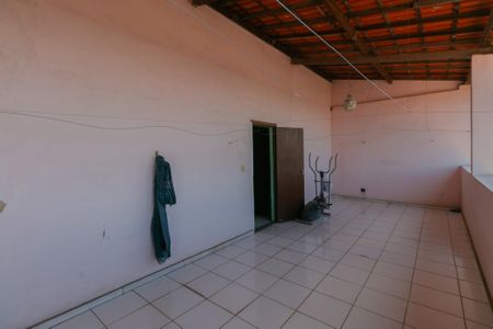 Casa à venda com 360m², 5 quartos e 4 vagasVista do Quarto 2