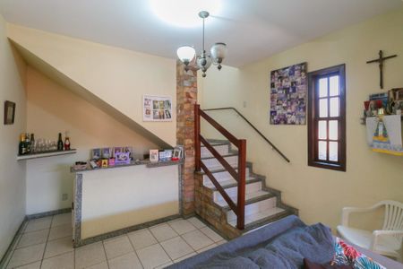 Casa à venda com 360m², 5 quartos e 4 vagasSala
