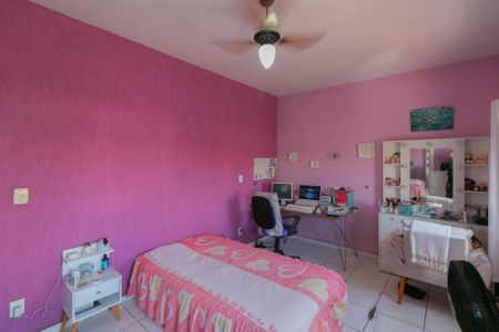 Casa à venda com 360m², 5 quartos e 4 vagasQuarto 2