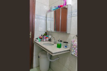 Casa à venda com 360m², 5 quartos e 4 vagasBanheiro 2