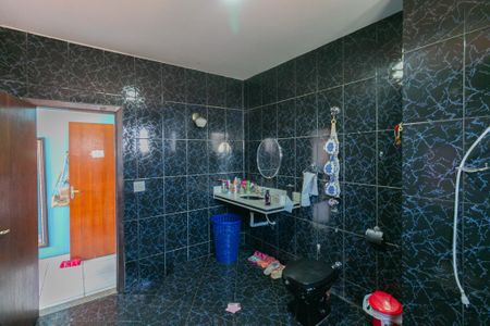 Casa à venda com 360m², 5 quartos e 4 vagasBanheiro