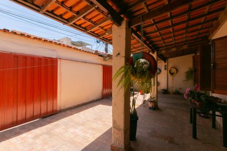 Casa à venda com 360m², 5 quartos e 4 vagasGaragem