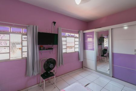 Casa à venda com 360m², 5 quartos e 4 vagasQuarto 2