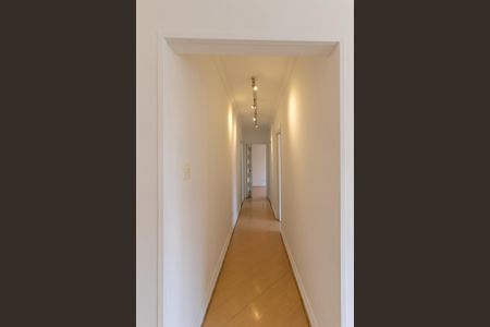 Apartamento à venda com 102m², 2 quartos e 1 vaga Apartamento à venda com 102m², 2 quartos e 1 vagaCorredor