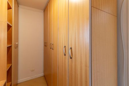 Apartamento à venda com 102m², 2 quartos e 1 vaga Apartamento à venda com 102m², 2 quartos e 1 vagaQuarto 1 (Closet)