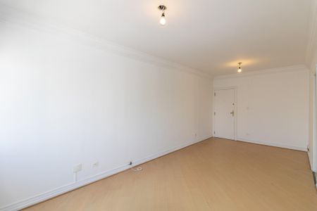 Apartamento à venda com 102m², 2 quartos e 1 vaga Apartamento à venda com 102m², 2 quartos e 1 vagaSala