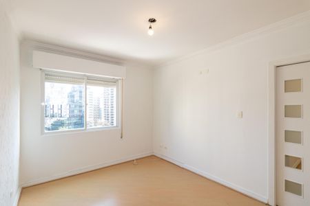 Apartamento à venda com 102m², 2 quartos e 1 vaga Apartamento à venda com 102m², 2 quartos e 1 vagaQuarto 1