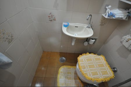 Casa à venda com 180m², 3 quartos e 3 vagasBanheiro de serviço