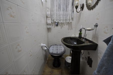 Casa à venda com 180m², 3 quartos e 3 vagasLavabo