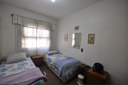 Casa à venda com 180m², 3 quartos e 3 vagasQuarto 2