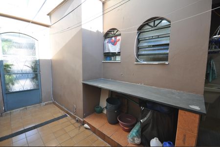 Casa à venda com 180m², 3 quartos e 3 vagasQuintal